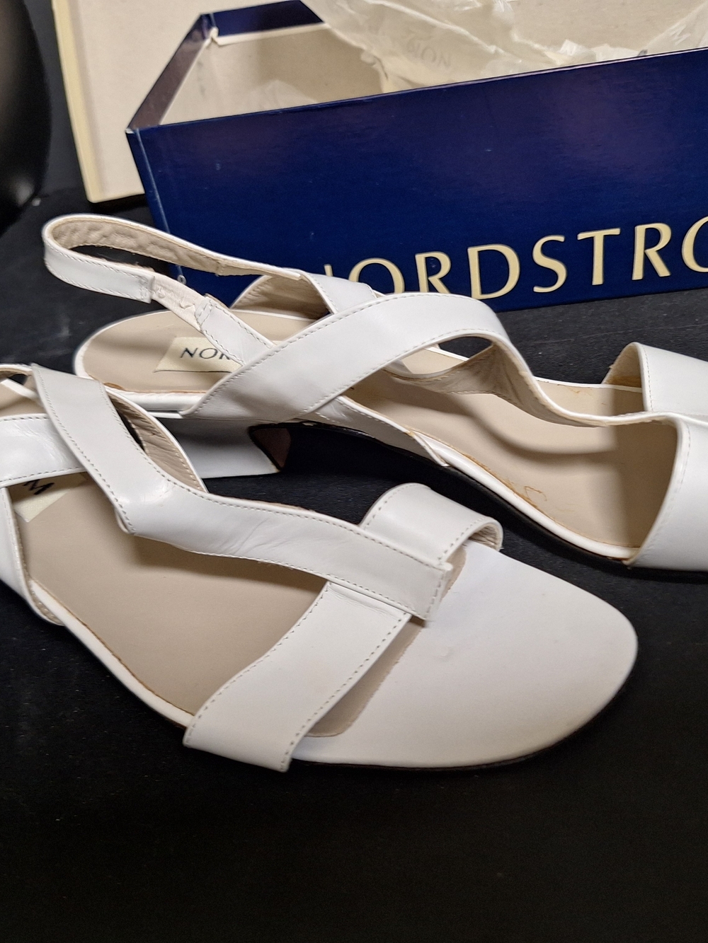 New Vintage 60s/70s Nordstrom Classic White Leather Slingback Sandals - Unworn